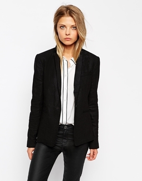 Linen Blazer Black - pattern: plain; style: single breasted blazer; collar: standard lapel/rever collar; predominant colour: black; occasions: work, creative work; length: standard; fit: tailored/fitted; fibres: linen - mix; sleeve length: long sleeve; sleeve style: standard; texture group: linen; collar break: low/open; pattern type: fabric; season: a/w 2014