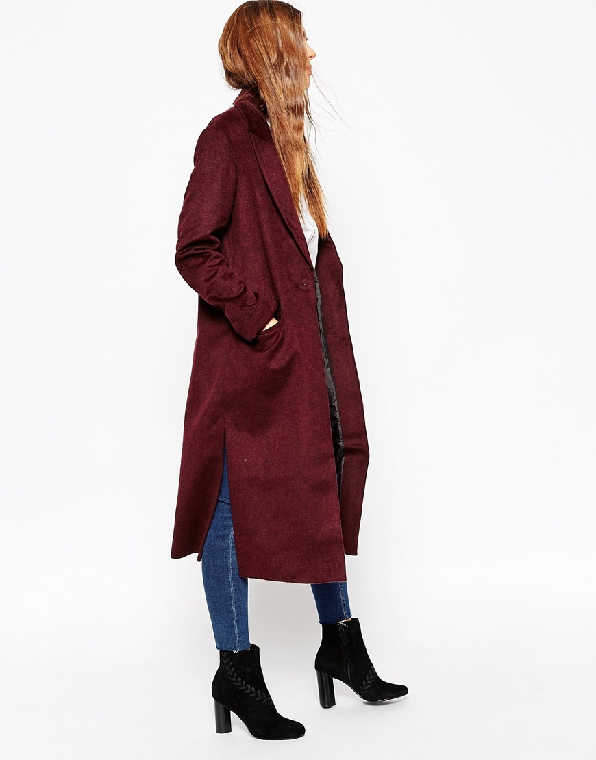 Coat In Relaxed Fit Berry - pattern: plain; fit: loose; style: single breasted; collar: standard lapel/rever collar; length: calf length; predominant colour: burgundy; occasions: casual, creative work; fibres: acrylic - mix; hip detail: dip hem; sleeve length: long sleeve; sleeve style: standard; collar break: low/open; pattern type: fabric; texture group: woven bulky/heavy; season: a/w 2015