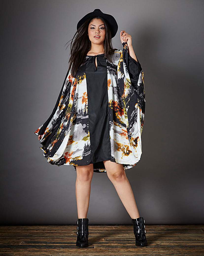 Lavish Alice Print Kimono Style Tunic - style: tunic; sleeve style: dolman/batwing; fit: loose; secondary colour: white; predominant colour: black; occasions: evening; length: just above the knee; neckline: peep hole neckline; fibres: polyester/polyamide - 100%; sleeve length: long sleeve; texture group: structured shiny - satin/tafetta/silk etc.; pattern type: fabric; pattern size: big & busy; pattern: patterned/print; season: a/w 2015