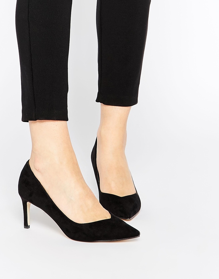 Soulmate Pointed Heels Black - predominant colour: black; occasions: evening, work; heel height: high; heel: stiletto; toe: pointed toe; style: courts; finish: plain; pattern: plain; material: faux suede; season: a/w 2015