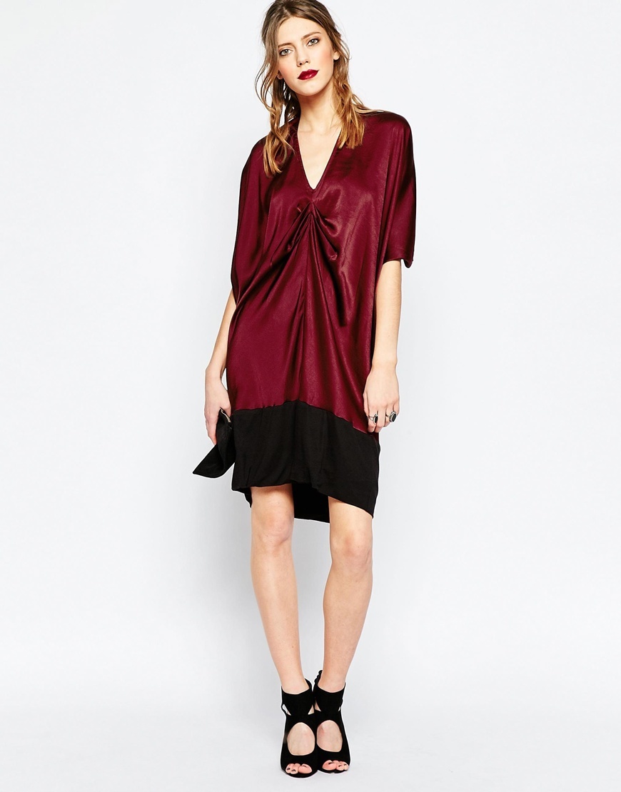 Red Gathered Front Dress Black Plum - style: shift; neckline: v-neck; fit: loose; predominant colour: burgundy; secondary colour: black; occasions: evening; length: just above the knee; fibres: cotton - 100%; sleeve length: half sleeve; sleeve style: standard; pattern type: fabric; pattern: colourblock; texture group: jersey - stretchy/drapey; multicoloured: multicoloured; season: a/w 2015