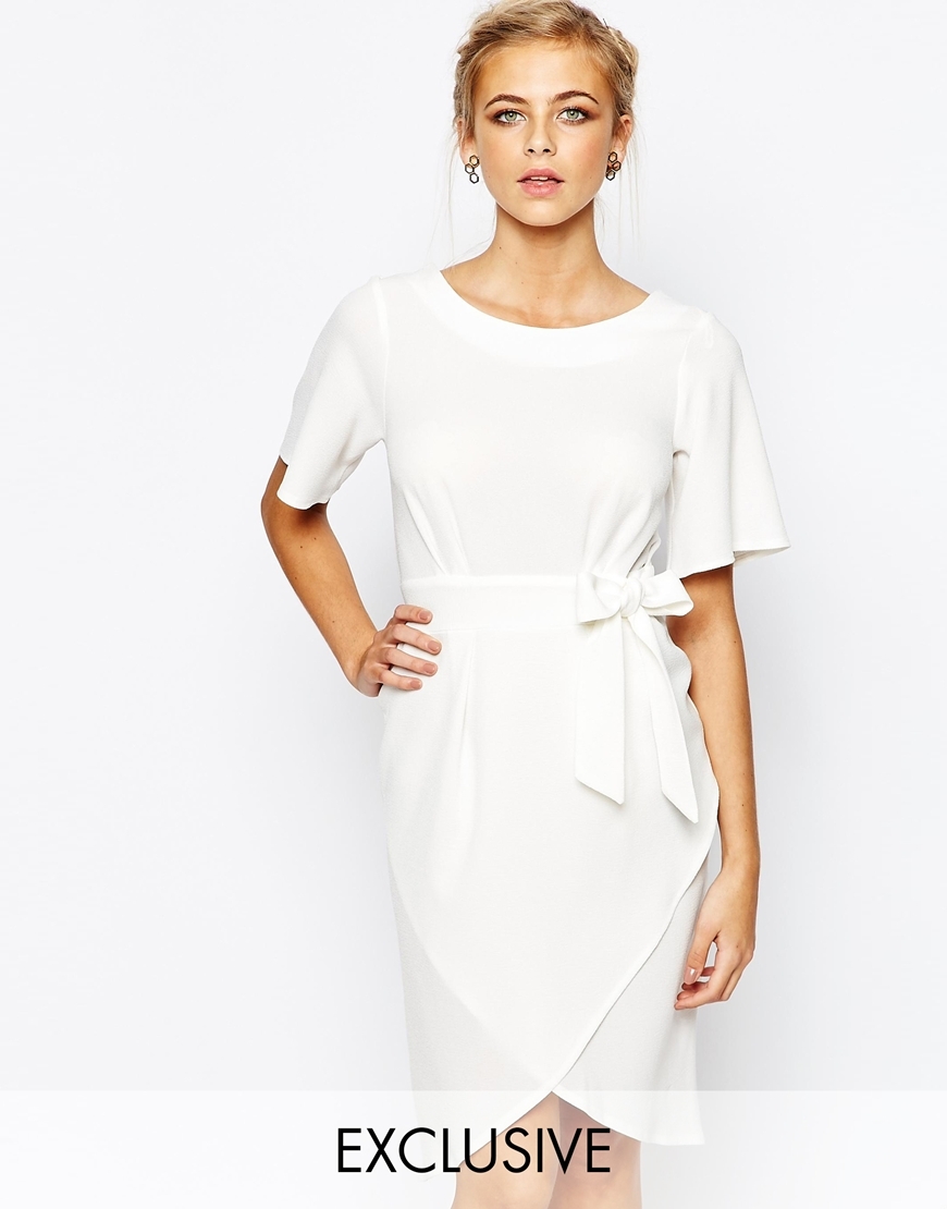 Closet Tie Front Dress With Kimono Sleeve Cream - style: shift; pattern: plain; waist detail: belted waist/tie at waist/drawstring; predominant colour: white; occasions: evening; length: on the knee; fit: body skimming; fibres: polyester/polyamide - stretch; neckline: crew; sleeve length: short sleeve; sleeve style: standard; pattern type: fabric; texture group: jersey - stretchy/drapey; season: a/w 2015