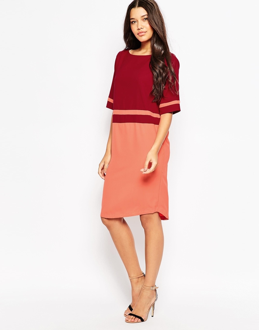 Colour Block Shift Dress 470 Dark Red - style: shift; neckline: round neck; predominant colour: true red; secondary colour: coral; occasions: casual, evening, creative work; length: on the knee; fit: straight cut; fibres: polyester/polyamide - mix; sleeve length: half sleeve; sleeve style: standard; texture group: crepes; pattern type: fabric; pattern: colourblock; season: a/w 2015