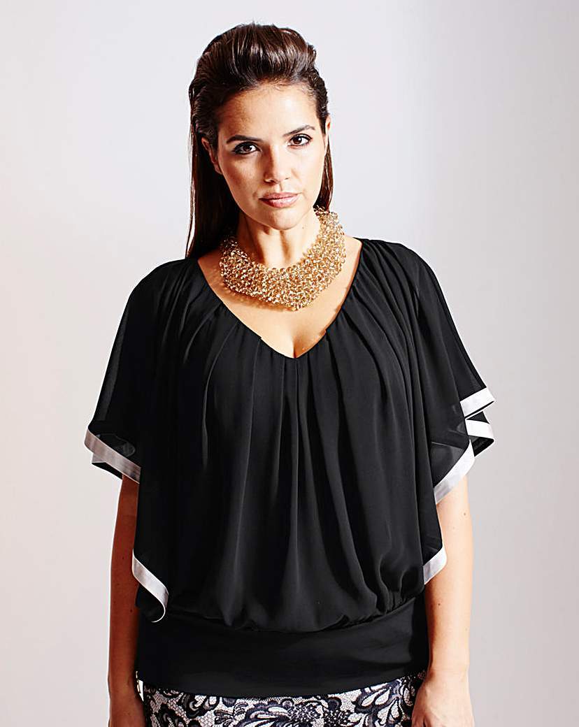 Coast Tipped Clarette Calla Top - neckline: v-neck; sleeve style: dolman/batwing; pattern: plain; hip detail: fitted at hip; secondary colour: white; predominant colour: black; occasions: evening; length: standard; style: top; fibres: polyester/polyamide - 100%; fit: loose; sleeve length: short sleeve; trends: monochrome; pattern type: fabric; texture group: jersey - stretchy/drapey; season: a/w 2015