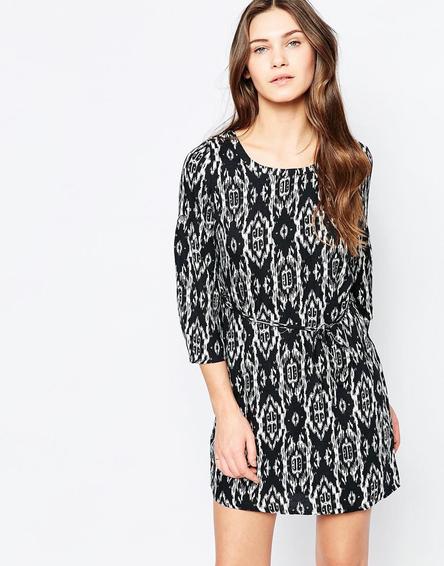 Printed 3/4 Sleeve Shift Dress Black Print - style: shift; length: mid thigh; fit: fitted at waist; waist detail: fitted waist; secondary colour: white; predominant colour: black; occasions: casual, evening, creative work; neckline: scoop; fibres: viscose/rayon - 100%; sleeve length: 3/4 length; sleeve style: standard; texture group: cotton feel fabrics; pattern type: fabric; pattern size: big & busy; pattern: patterned/print; season: a/w 2015