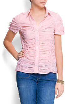 Shirt Molokot - neckline: shirt collar/peter pan/zip with opening; pattern: plain; style: shirt; waist detail: twist front waist detail/nipped in at waist on one side/soft pleats/draping/ruching/gathering waist detail; bust detail: ruching/gathering/draping/layers/pintuck pleats at bust, buttons at bust (in middle at breastbone)/zip detail at bust; predominant colour: blush; occasions: casual; length: standard; fibres: cotton - 100%; fit: tailored/fitted; hip detail: ruching/gathering at hip; sleeve length: short sleeve; sleeve style: standard; pattern type: fabric; pattern size: standard