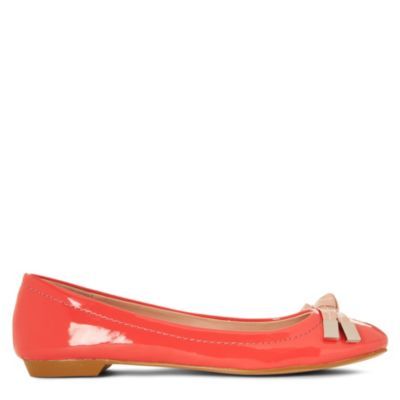 Lindsey Colour Pop Pumps - predominant colour: coral; material: patent; heel height: flat; embellishment: ribbon; toe: round toe; style: ballerinas / pumps; finish: patent