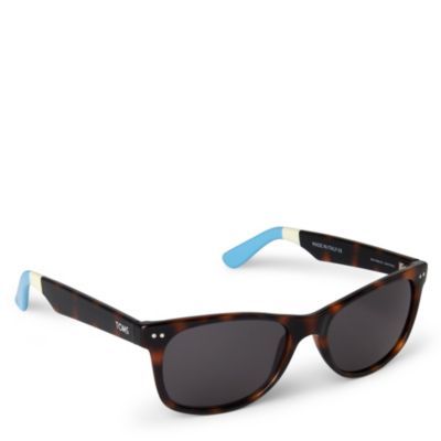 Classic 101 Tortoiseshell Wayfarer Style Sunglasses - predominant colour: chocolate brown; style: square; size: standard; material: plastic/rubber; pattern: tortoiseshell