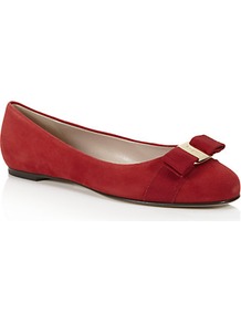 Varina Suede Pump Red - predominant colour: true red; occasions: casual, evening, work, occasion; material: suede; heel height: flat; toe: round toe; style: ballerinas / pumps; finish: plain; pattern: plain; embellishment: bow