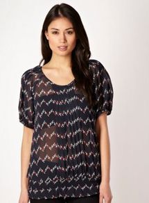 Navy Chiffon Zig Zag Blouson - length: below the bottom; style: blouson; secondary colour: white; predominant colour: black; occasions: casual, work, holiday; neckline: scoop; fibres: polyester/polyamide - 100%; fit: loose; sleeve length: short sleeve; sleeve style: standard; texture group: sheer fabrics/chiffon/organza etc.; pattern type: fabric; pattern size: small & light; pattern: patterned/print