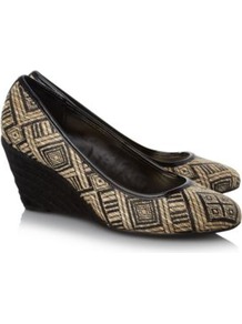 Canvas Wedge Shoes Wheat - predominant colour: black; occasions: casual, work; material: faux leather; heel height: high; heel: wedge; toe: round toe; style: courts; trends: statement prints; finish: plain; pattern: patterned/print