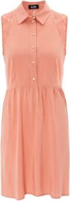 G21 Shirt Dress Salmon - style: shift; neckline: shirt collar/peter pan/zip with opening; fit: fitted at waist; pattern: plain; sleeve style: sleeveless; shoulder detail: contrast pattern/fabric at shoulder; predominant colour: pink; occasions: casual, evening, work; length: just above the knee; fibres: viscose/rayon - 100%; hip detail: soft pleats at hip/draping at hip/flared at hip; sleeve length: sleeveless; texture group: lace; pattern type: fabric; pattern size: small & light