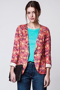 Andie Printed Blazer - style: single breasted blazer; collar: shawl/waterfall; predominant colour: coral; occasions: casual, evening, work; length: standard; fit: straight cut (boxy); fibres: polyester/polyamide - 100%; sleeve length: 3/4 length; sleeve style: standard; collar break: low/open; pattern type: fabric; pattern size: small & busy; pattern: patterned/print; texture group: other - light to midweight