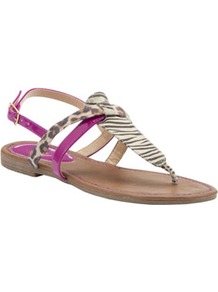 Colour Block Toe Post Sandals - predominant colour: magenta; occasions: casual, holiday; material: faux leather; heel height: flat; heel: standard; toe: toe thongs; style: flip flops / toe post; finish: patent; pattern: animal print