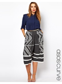 Curve Exclusive Culotte In Domino Print - style: shorts; waist: high rise; pocket detail: pockets at the sides; predominant colour: charcoal; occasions: casual, occasion; length: on the knee; fibres: polyester/polyamide - 100%; trends: statement prints; fit: baggy; pattern type: fabric; pattern size: standard; pattern: patterned/print; texture group: other - light to midweight
