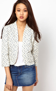 Chelsea Girl Quilted Bed Jacket - style: cropped; collar: shawl/waterfall; length: cropped; predominant colour: white; secondary colour: navy; occasions: casual; fit: straight cut (boxy); fibres: cotton - 100%; sleeve length: 3/4 length; sleeve style: standard; texture group: cotton feel fabrics; collar break: low/open; pattern type: fabric; pattern size: standard; pattern: patterned/print; embellishment: quilted