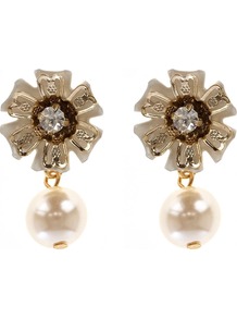 Cynthia Pearl Earring, Pearl - predominant colour: gold; occasions: evening, occasion; style: drop; length: short; size: small; material: chain/metal; fastening: pierced; finish: plain; embellishment: pearls