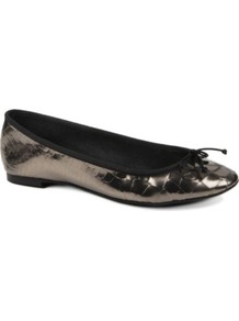 Lourdes Leather Pumps - predominant colour: black; occasions: casual, evening, work, holiday; material: leather; heel height: flat; toe: round toe; style: ballerinas / pumps; trends: metallics; finish: patent; pattern: plain
