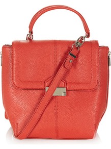 Sac BandouliÈre À Fermoir Clip - predominant colour: coral; occasions: casual, work; style: shoulder; length: across body/long; size: standard; material: faux leather; embellishment: zips; pattern: plain; finish: plain
