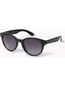 F7701 Cat Eye Sunglasses - predominant colour: black; occasions: casual, holiday; style: cateye; size: standard; material: plastic/rubber; pattern: plain; finish: plain