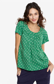 Donna Womens Woven Top Grnspot - neckline: round neck; pattern: polka dot; secondary colour: white; predominant colour: emerald green; occasions: casual; length: standard; style: top; fibres: cotton - 100%; fit: straight cut; sleeve length: short sleeve; sleeve style: standard; texture group: cotton feel fabrics; bust detail: tiers/frills/bulky drapes/pleats; pattern type: fabric; pattern size: standard