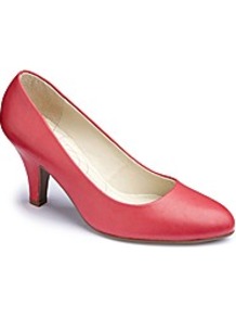 Court Shoes Eeeee Fit - predominant colour: true red; occasions: evening, work, occasion; material: leather; heel height: mid; heel: kitten; toe: round toe; style: courts; finish: plain; pattern: plain