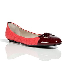Aubergine/Pink Patent Leather/Quilted Leather Flats - predominant colour: coral; occasions: casual, work; material: leather; heel height: flat; embellishment: quilted, bow, toe cap; toe: round toe; style: ballerinas / pumps; finish: patent; pattern: plain, two-tone, colourblock