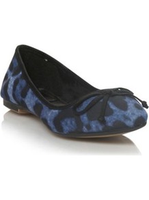 Blue Leopard Spotted Pointed Toe Pumps - predominant colour: royal blue; secondary colour: black; occasions: casual, work; material: fabric; heel height: flat; toe: round toe; style: ballerinas / pumps; finish: plain; pattern: animal print