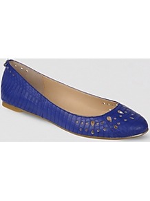 Ballet Flats Leighton - predominant colour: royal blue; occasions: casual, work; material: leather; heel height: flat; toe: round toe; style: ballerinas / pumps; finish: plain; pattern: animal print, patterned/print