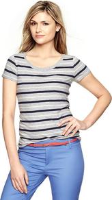 Essential Multi Stripe Crew T - neckline: round neck; pattern: horizontal stripes; style: t-shirt; predominant colour: light grey; occasions: casual; length: standard; fibres: cotton - 100%; fit: body skimming; sleeve length: short sleeve; sleeve style: standard; pattern type: fabric; pattern size: standard; texture group: jersey - stretchy/drapey